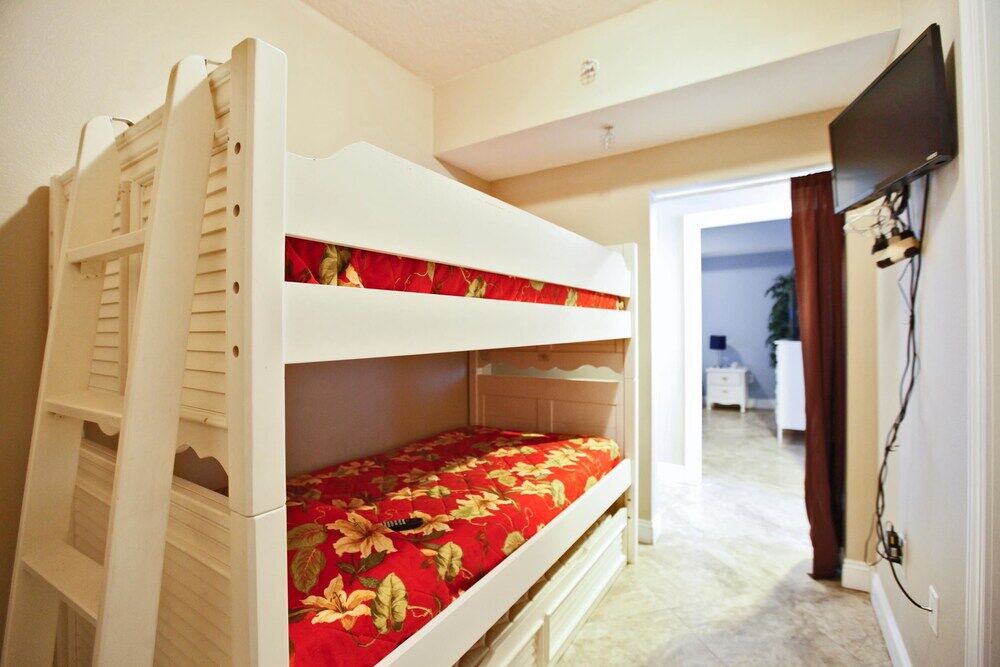 Palazzo Beach Resort By Panhandle Getaways Laguna Beach Exterior photo